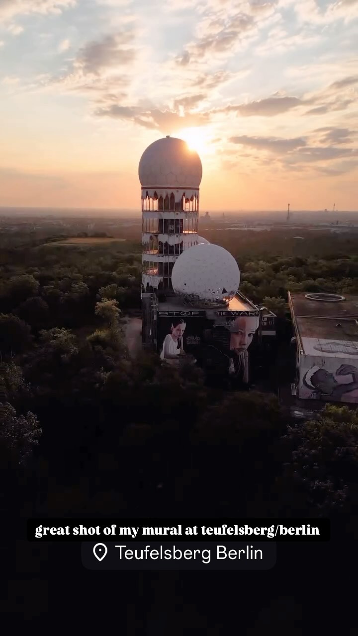 Thank you @abandoned.berlin for this beautiful drone shot. It captured the incredible atmosphere of this unique place @teufelsberg.official 
And apart from that, a huge thank you to Mrs. @schusa who made this all possible. And by that I don't just mean that she made her wonderful daughter available as a model, no, she also came up with the idea and froze her ass off in the cold while painting and also made a great documentation of it!

#TeufelsbergBerlin #StreetArtBerlin #MuralArt #UrbanArt #BerlinArt #ArtInPublicSpaces #StreetArtGermany #OutdoorMural #BerlinMural #GraffitiArt #urbanart #streetart